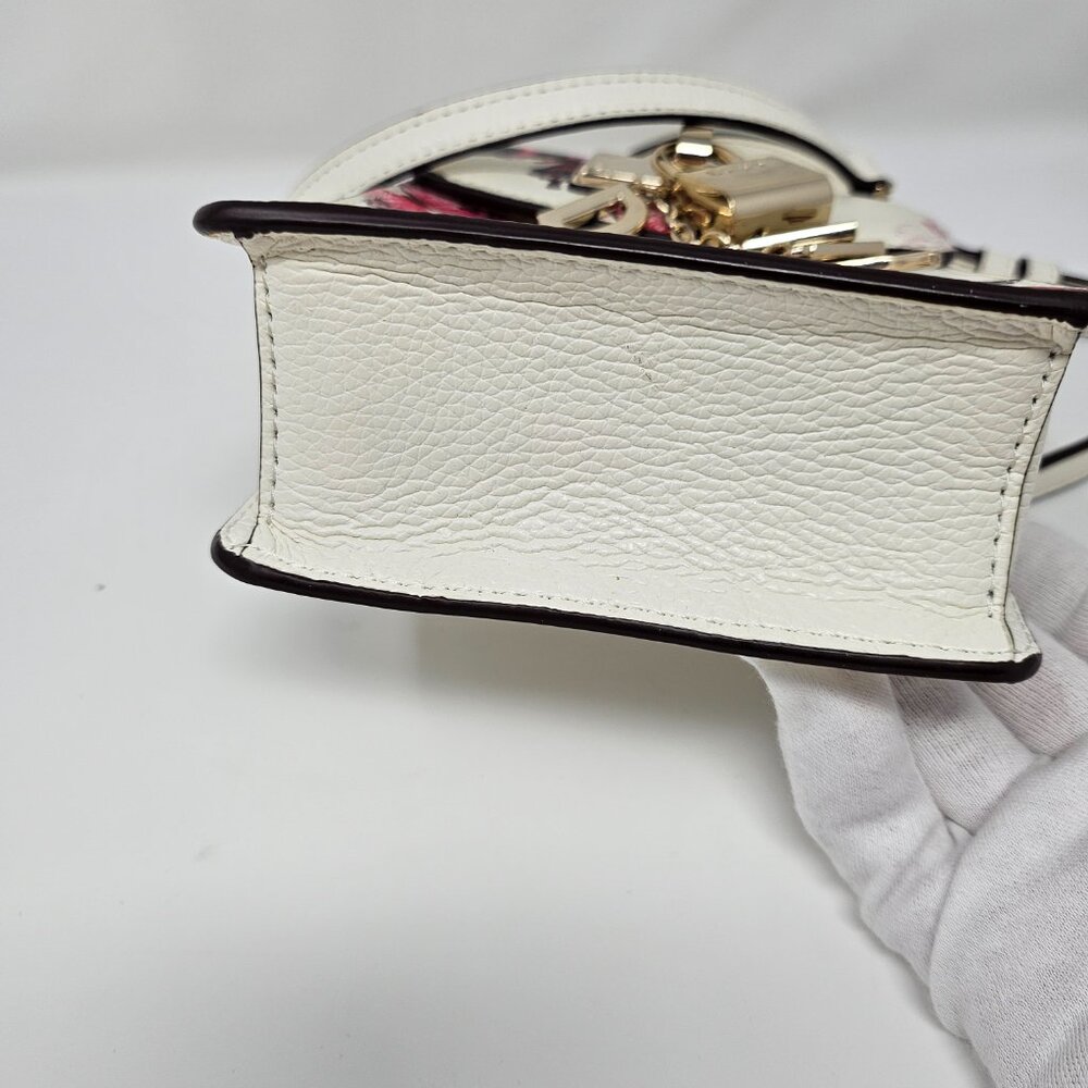 DKNY Elisa North-South Butterfly print leather crossbody mini bag - Picture 6 of 13